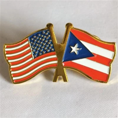 Anstecknadel mit gekreuzten amerikanischen und puerto-ricanischen Flaggen aus Emaille